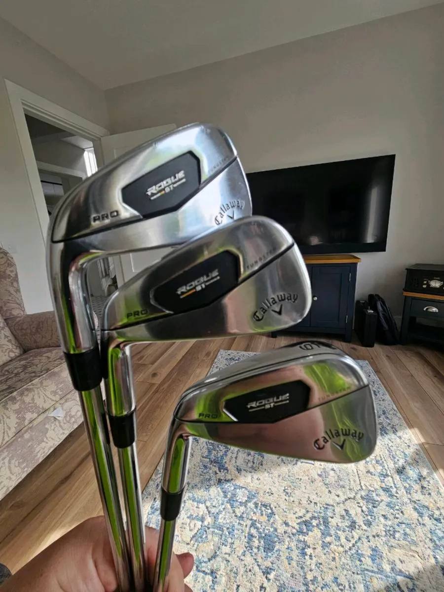 Callaway ST Pro Left Handed Irons - Image 1