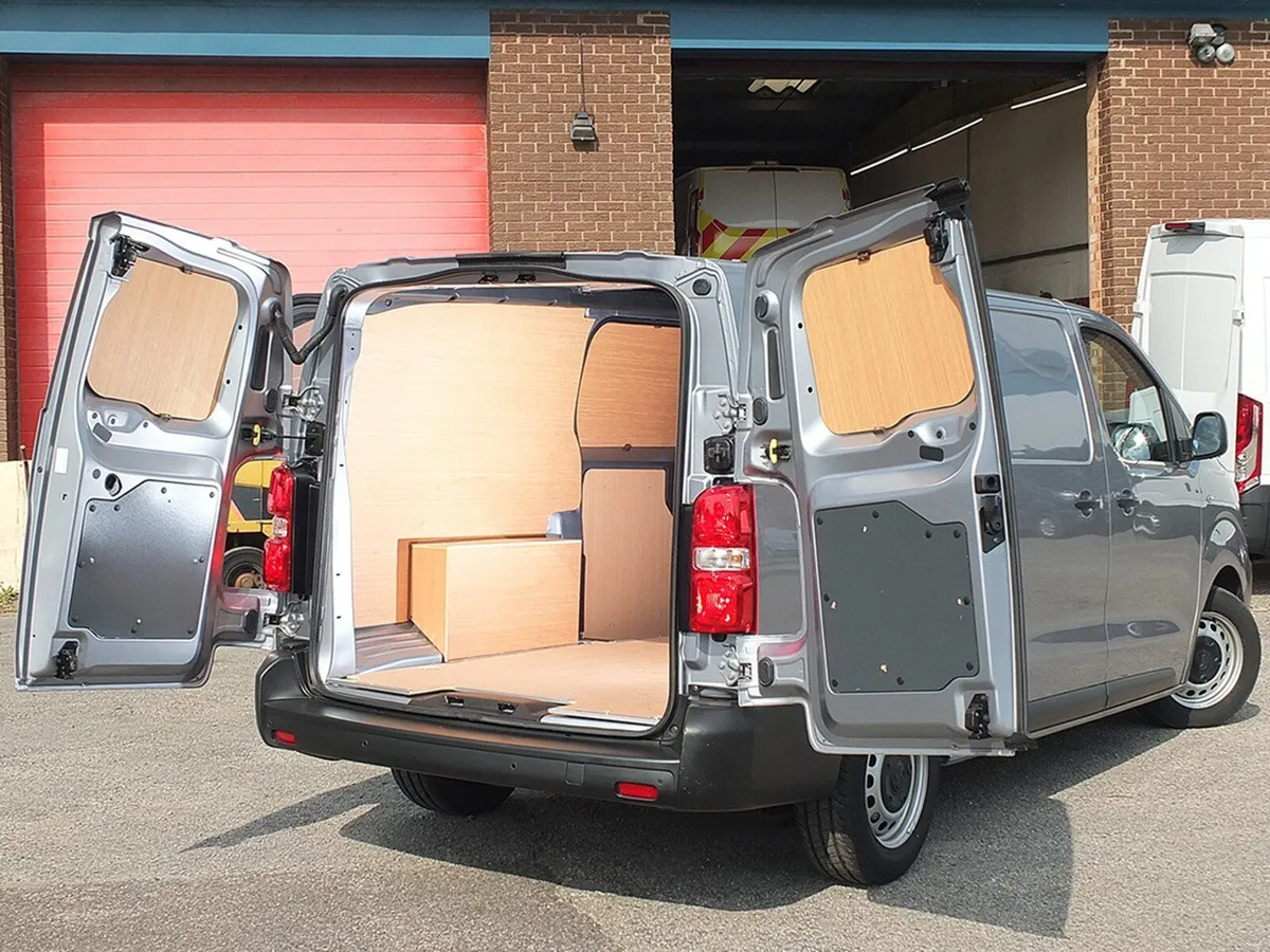 2023 Vauxhall Vivaro Panel Van - Image 3