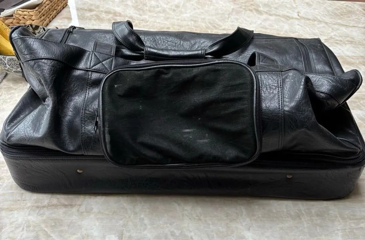 Titleist weekend golf bag - real leather - Image 2