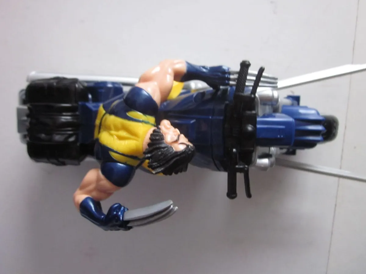 Marvel X-Men Wolverine Motorcycle XCruiser Bike - Image 2