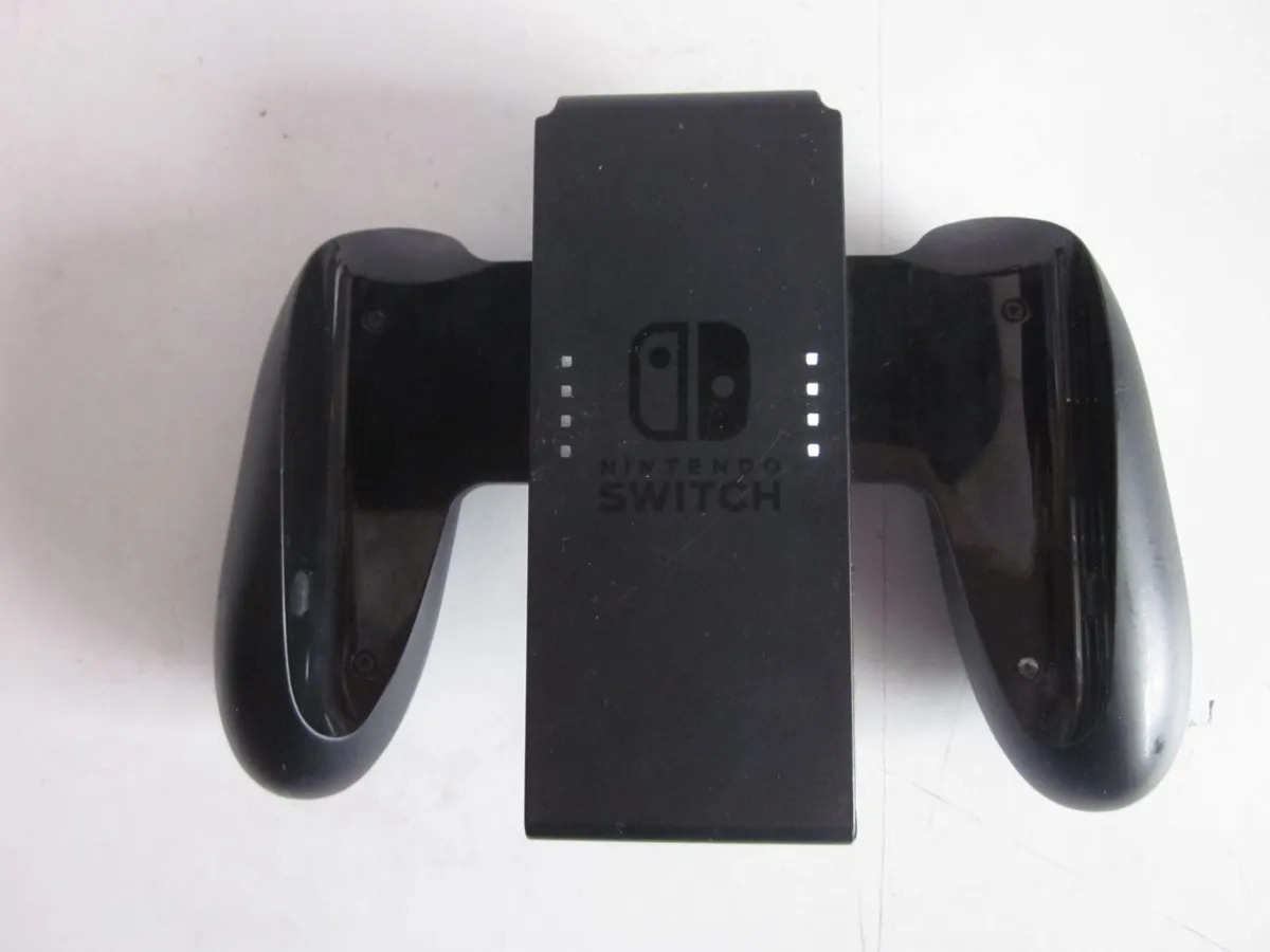 Nintendo Switch Joy Con Controller Comfort Grip - Image 1