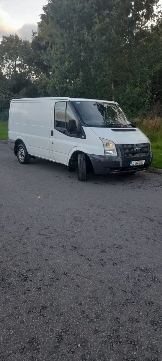 Ford Transit 2012 - Image 2
