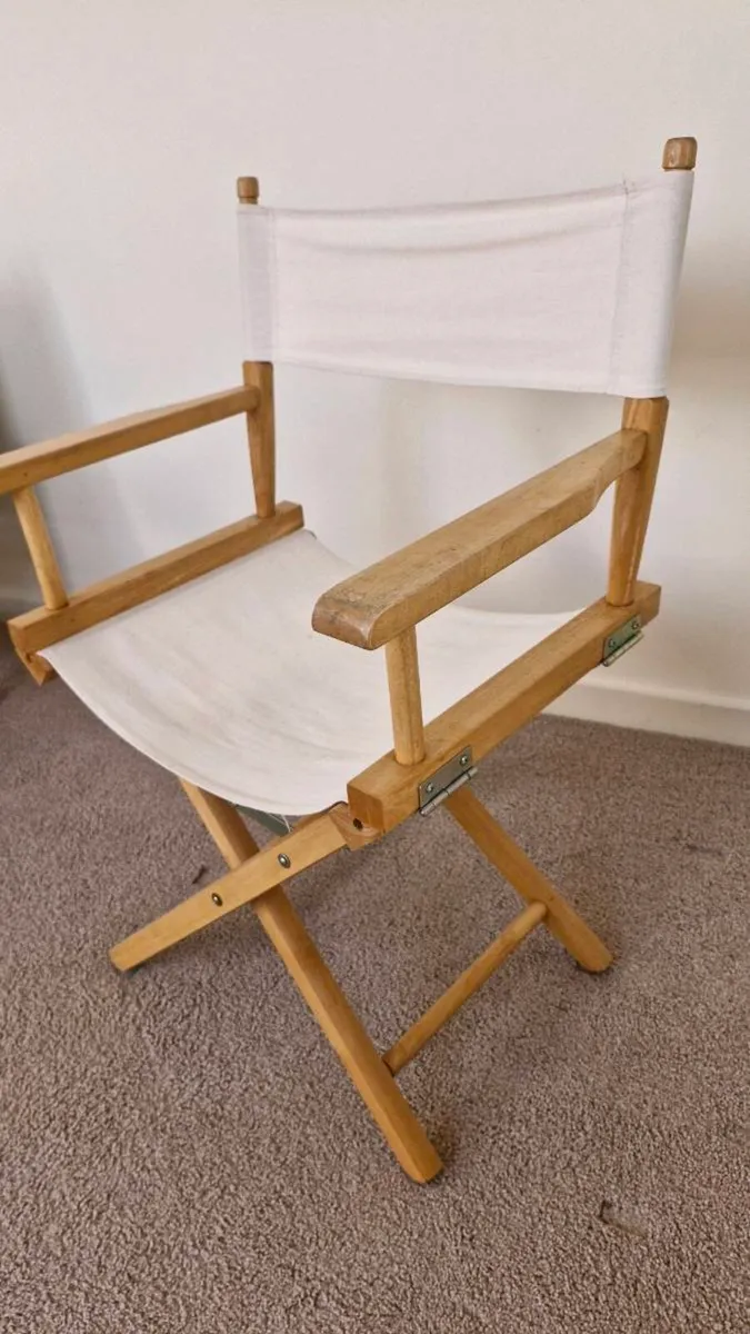 Foldable canvas directors chair - Image 1