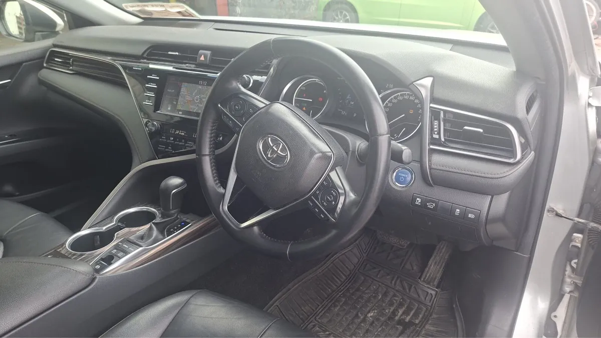 20 Camry - Image 3