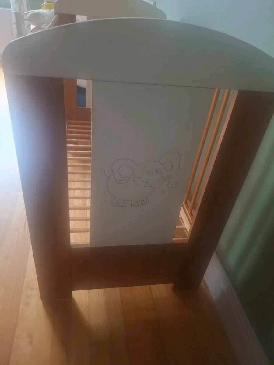 Cot - Image 3