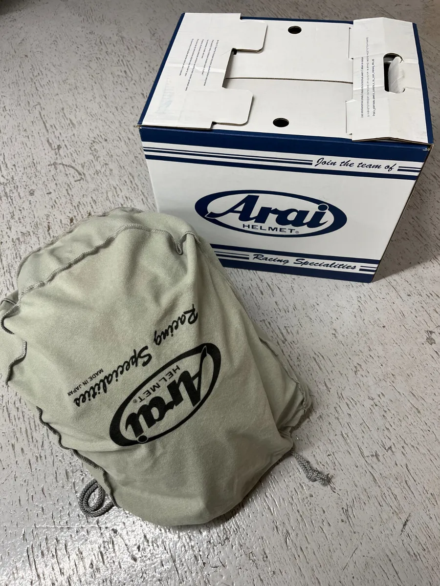Arai RX-7V Evo Rea SB3 Helmet - Image 3