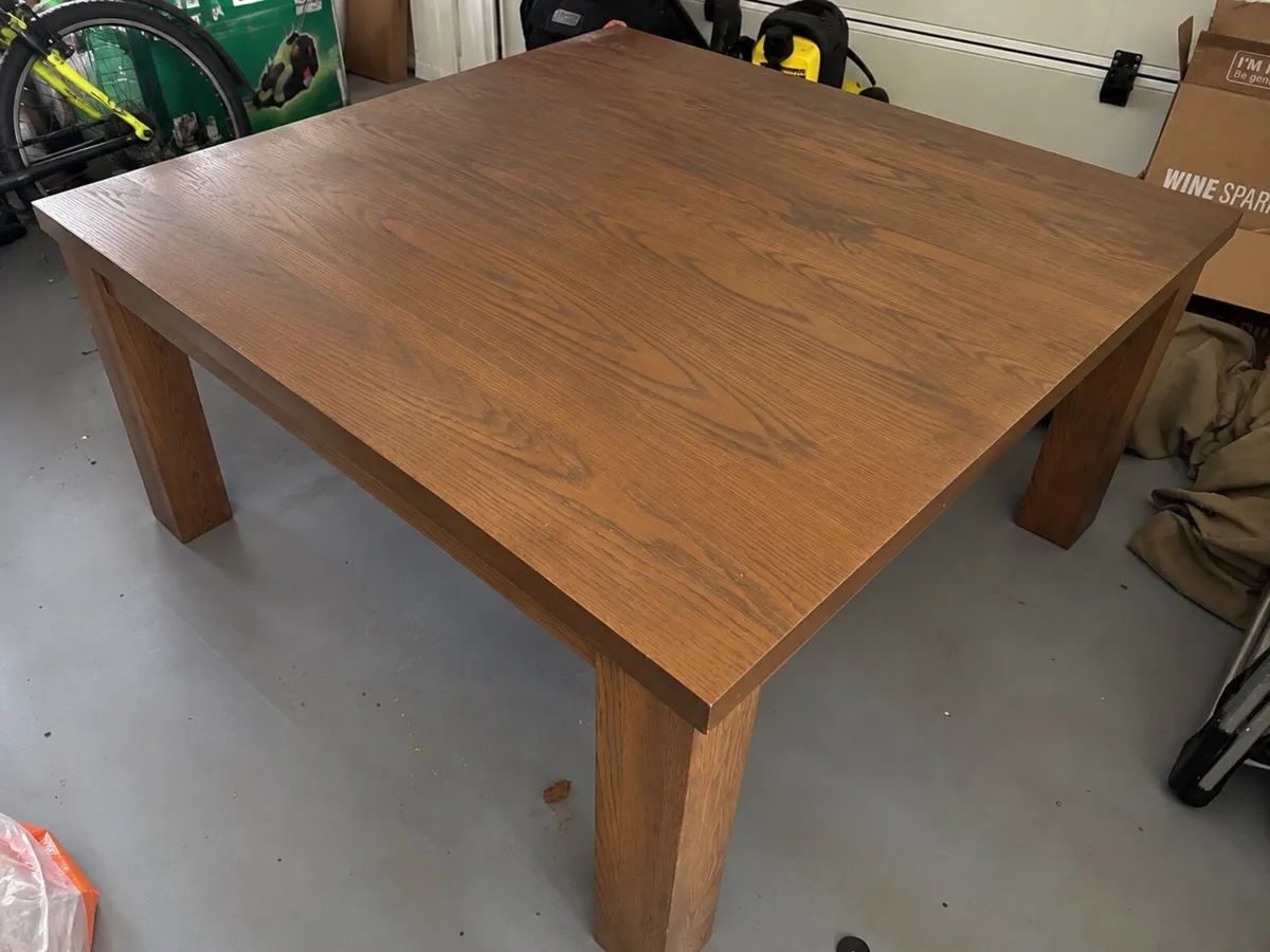 Large Square Wooden Dining Table – 160cm x 160cm - Image 4