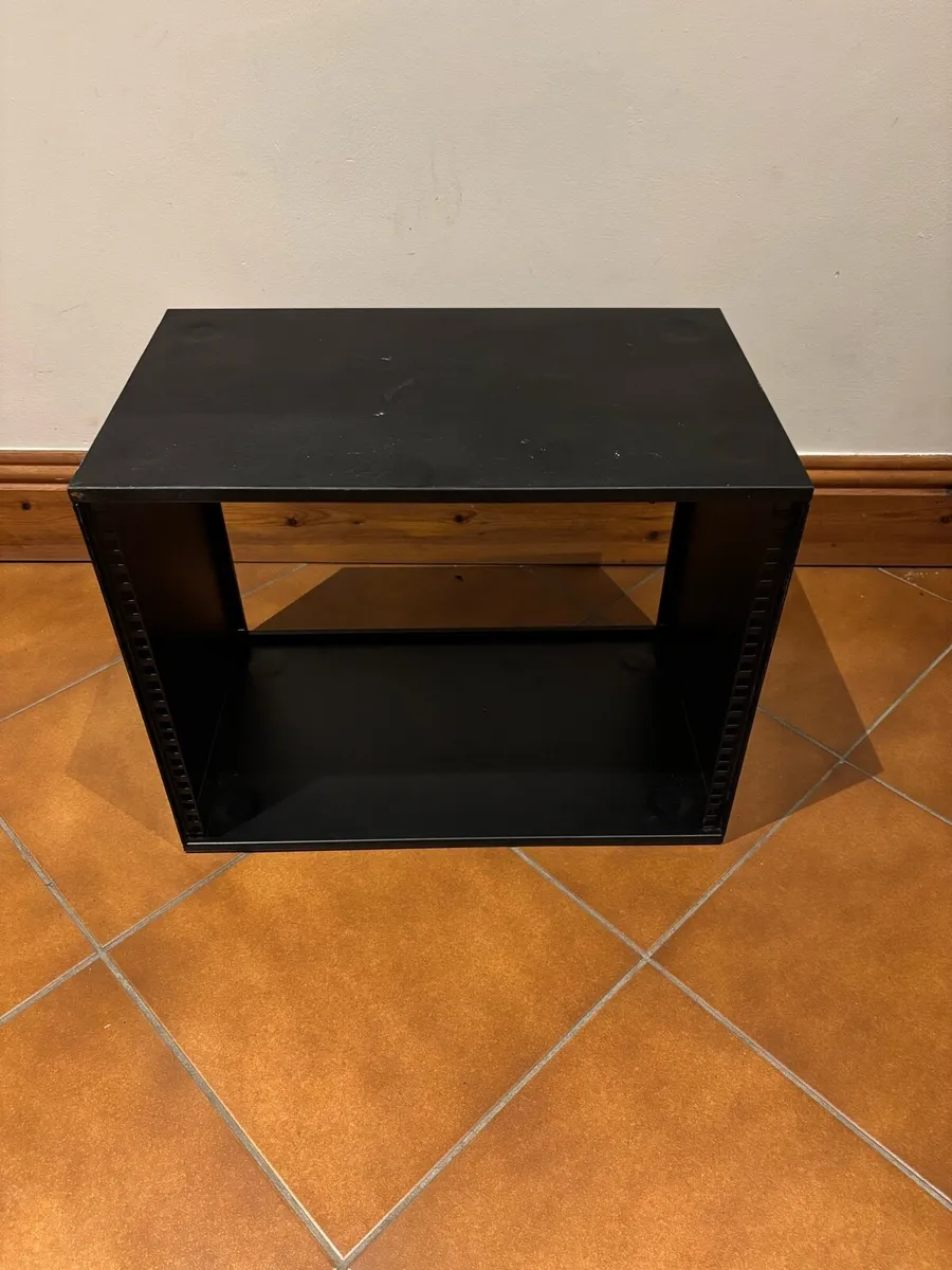 Studio rack - Image 3