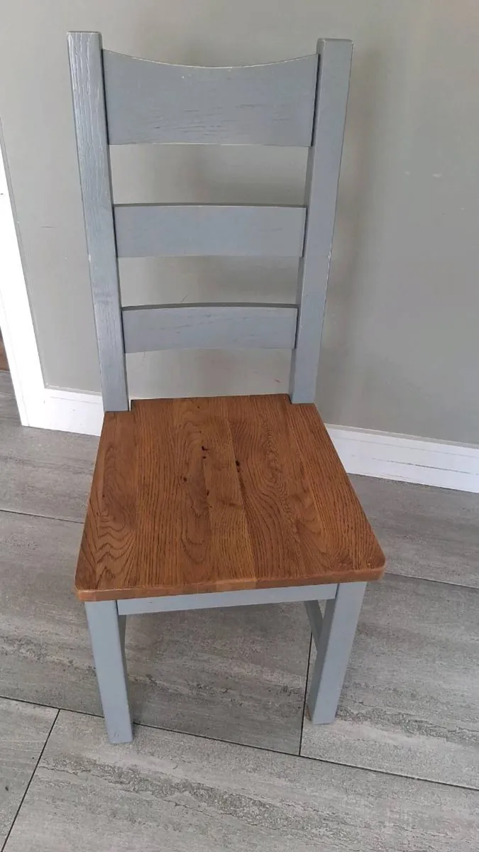 Table and 6 chairs - Image 2