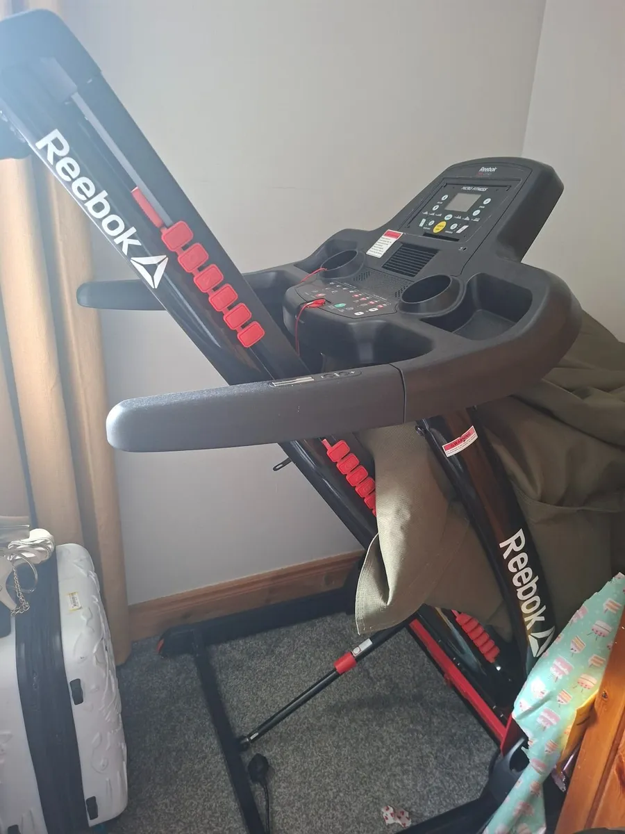 Treadmill - Image 2