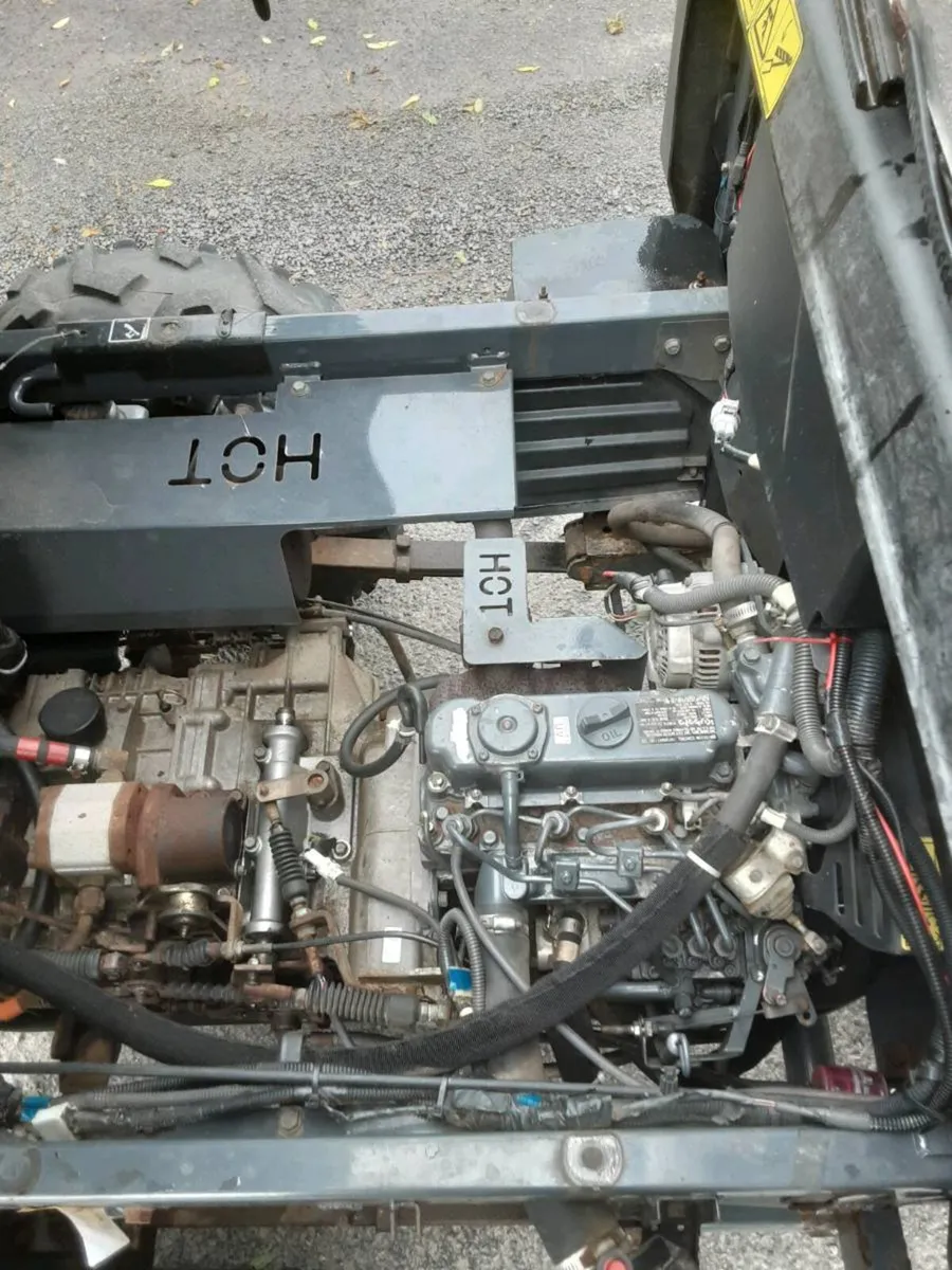 Kubota rtv900 - Image 3