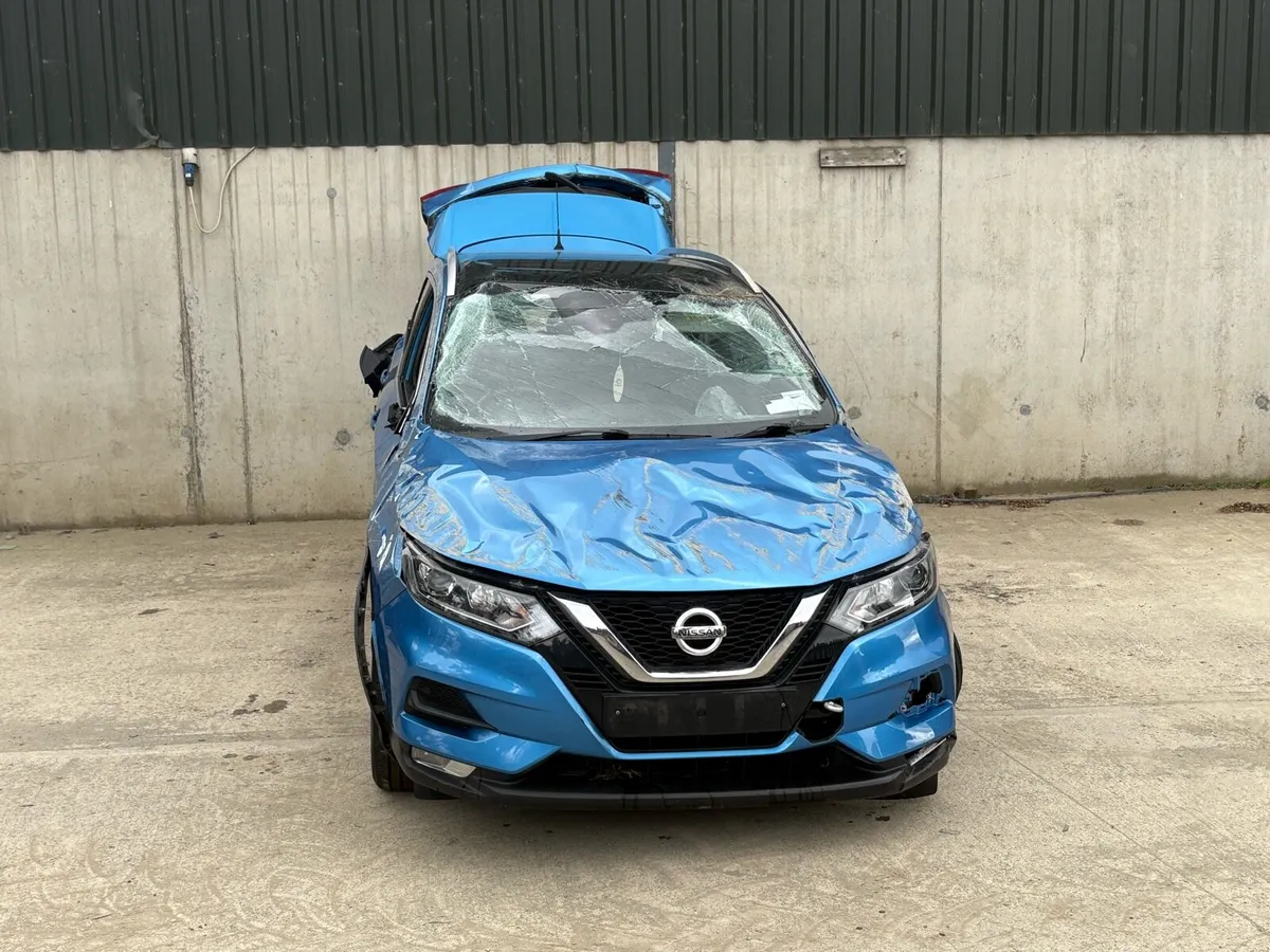 2020 Nissan Qashqai parts 4X4 - Image 1