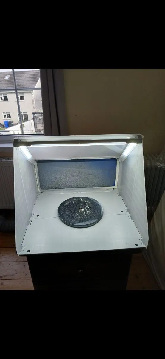 Airbrush and airbrush spray booth with other misc - Image 3