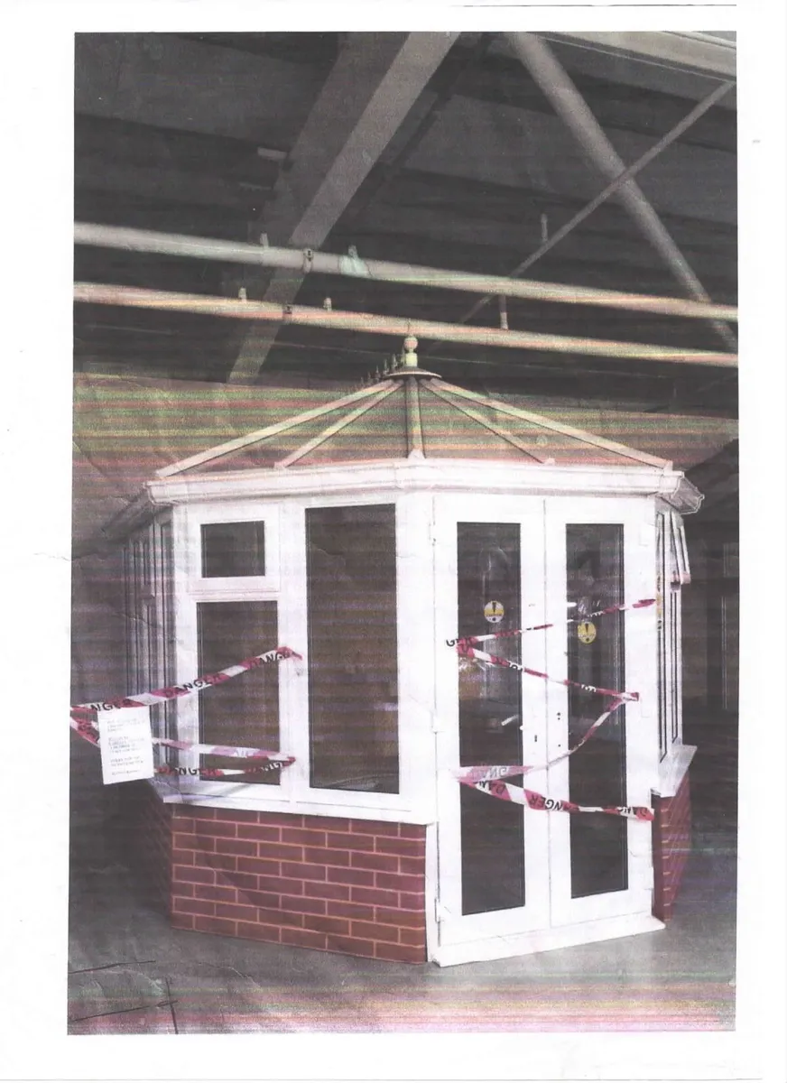 12' x 10' pvc /glass conservatory