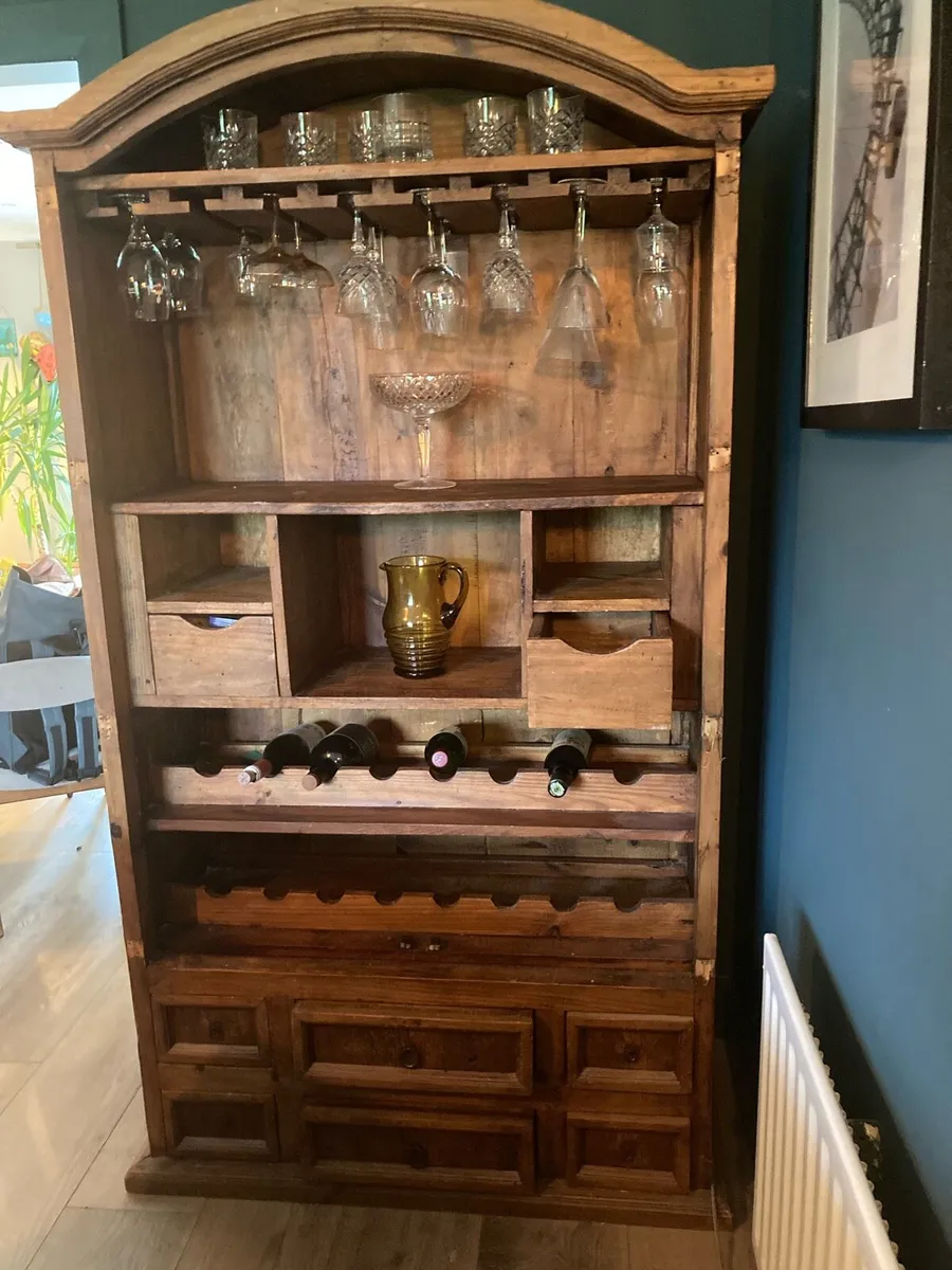 Magnificent Mexican Pine Wine storage unit - Image 2