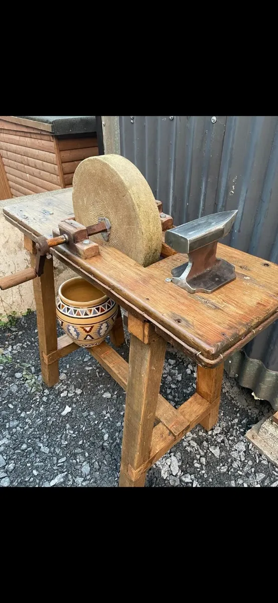 Collectable anvils antique vintage - Image 2