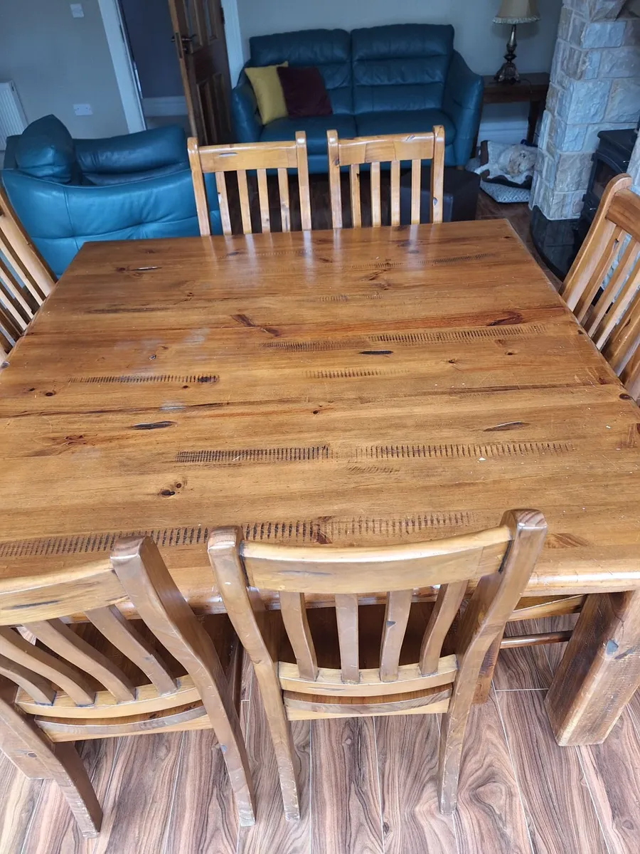 Dining table and chairs - Image 2