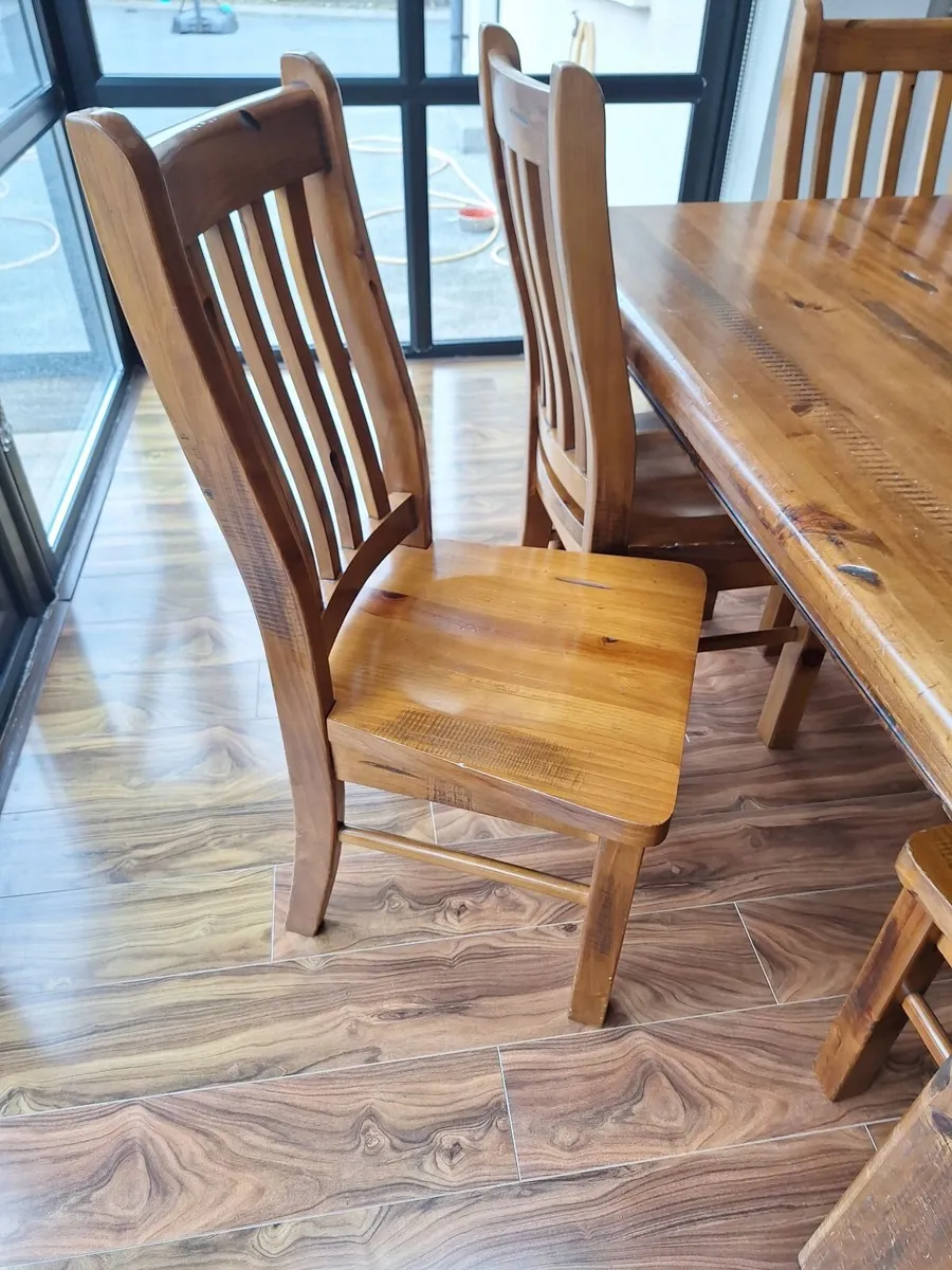 Dining table and chairs - Image 3