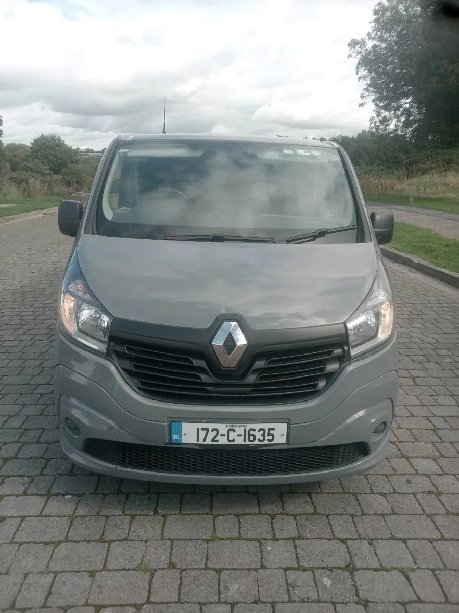 Renault traffic 2017 - Image 1