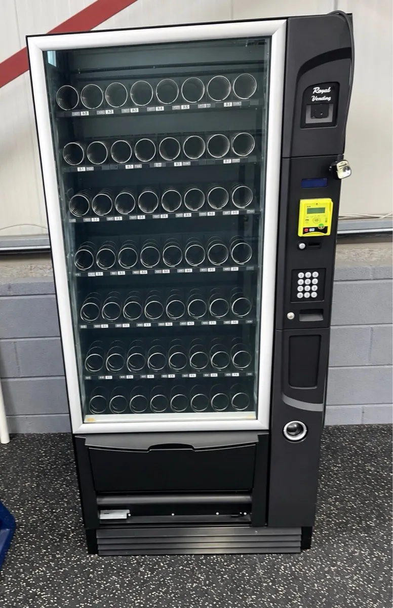 Necta Rondo Convined Vending Machine - Image 1