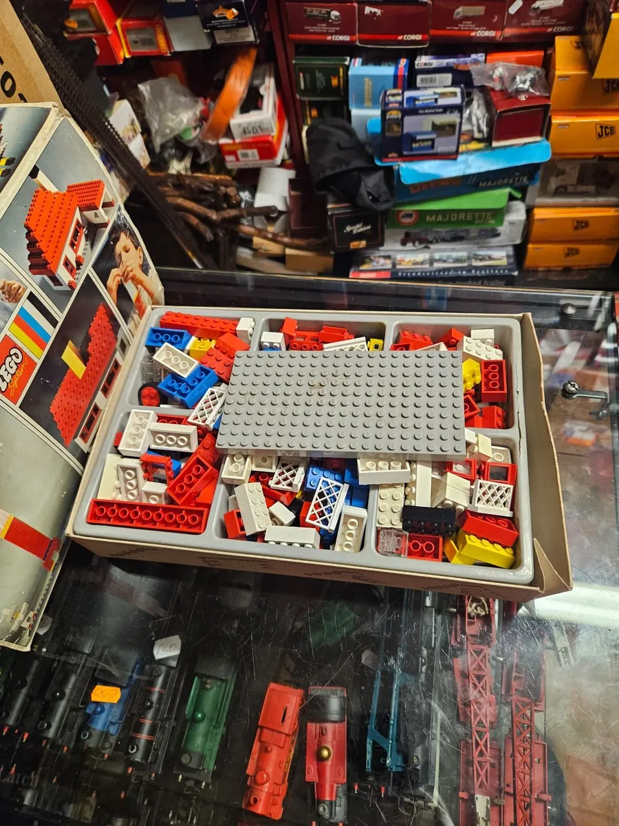 Vintage Lego Set - Image 2