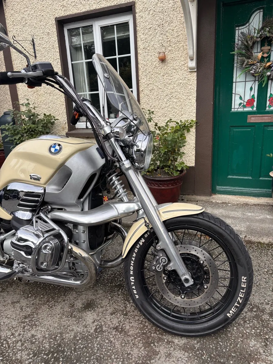 BMW R1200c - Image 1
