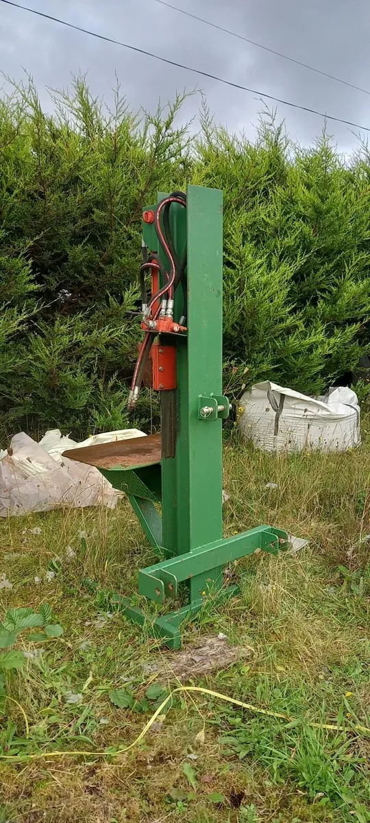 Power Box & Log Splitter - Image 1