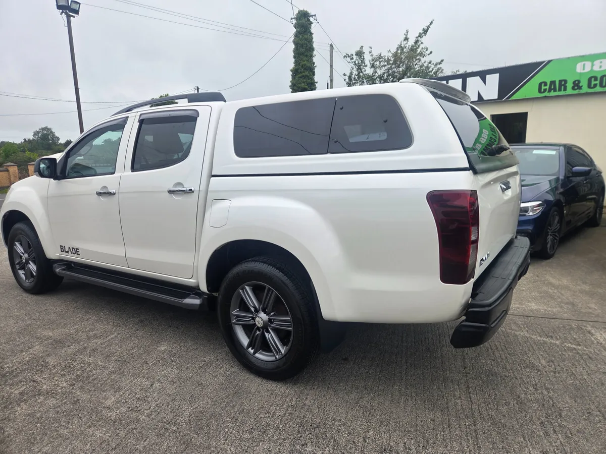 ISUZU D-MAX CREWCAB 2018 - Image 3
