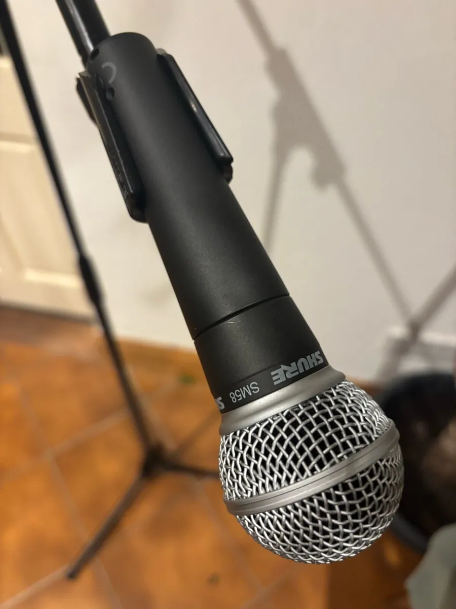 Mic with stand - Image 2