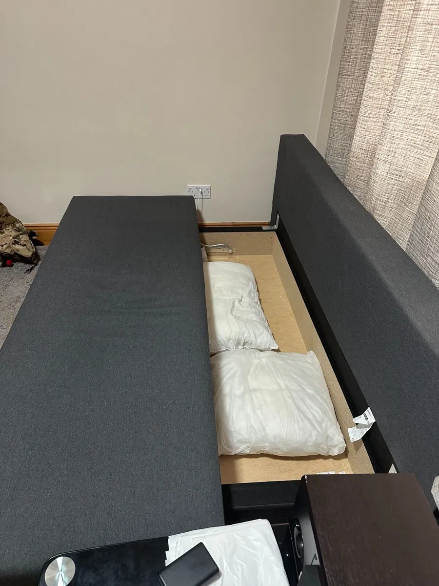 Sofa bed - Image 3