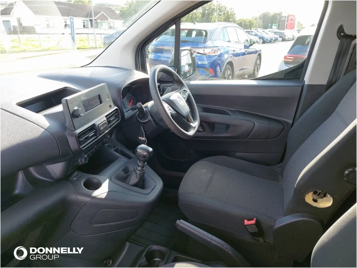 Vauxhall Combo Cargo 2000 1.5 Turbo D 100ps H1 Dyn - Image 2