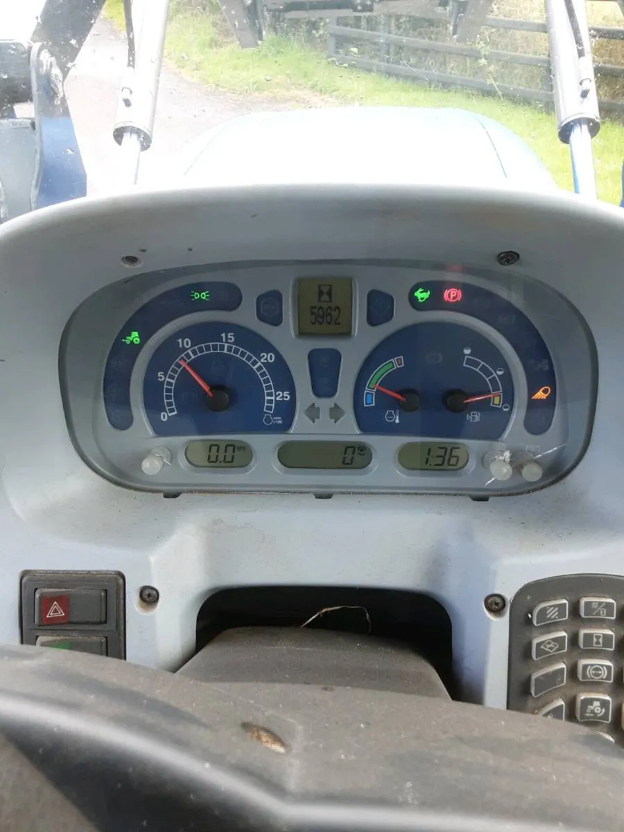 Newholland  t5050 - Image 3