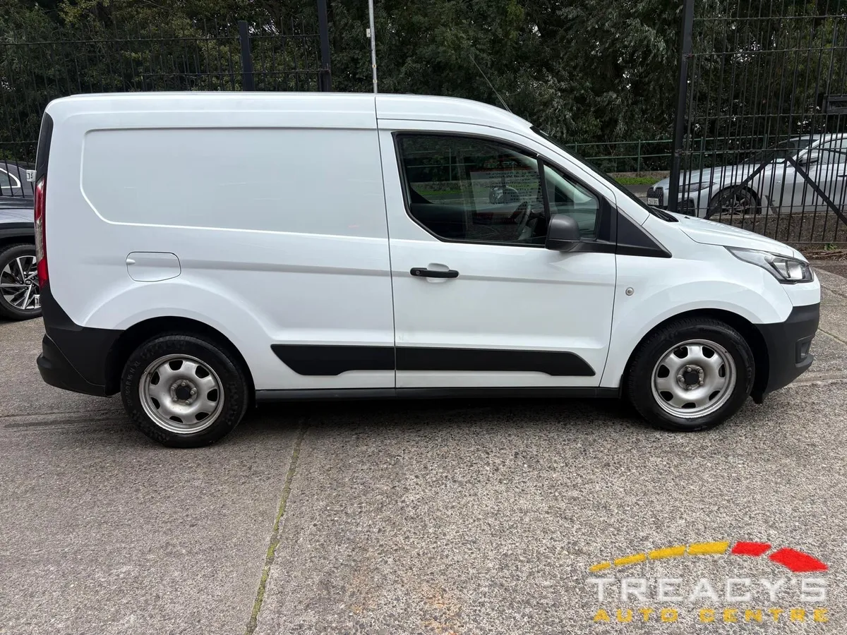 Ford TransitConnect SWB BASE 1.5 €12154+VAT=€14950 - Image 3