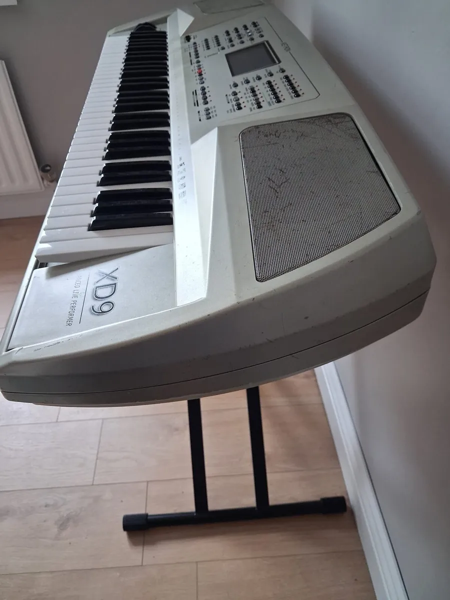 Ketron X9 Keyboard - Image 3
