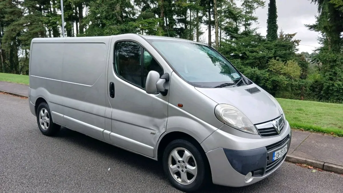 131 vivaro van, Test 11-26 TAX 6-27, €3250 - Image 1