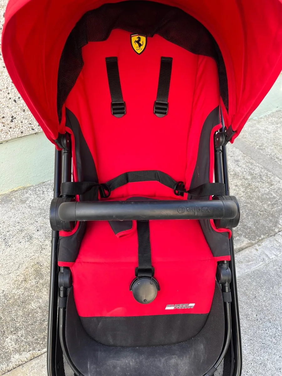 Stroller - Image 1