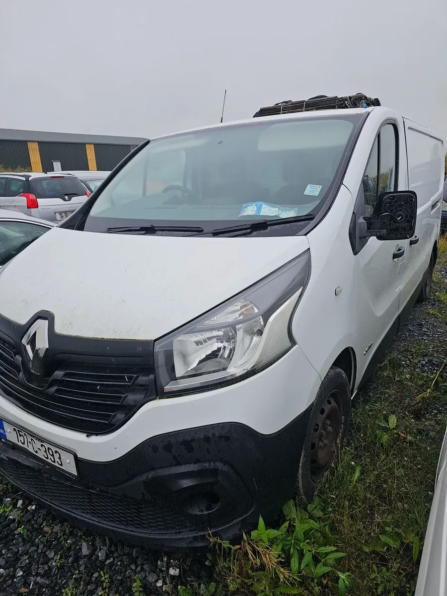 TRAFIC 15, DMAX 2012, NAVARA 06, CANTER 19 - Image 2