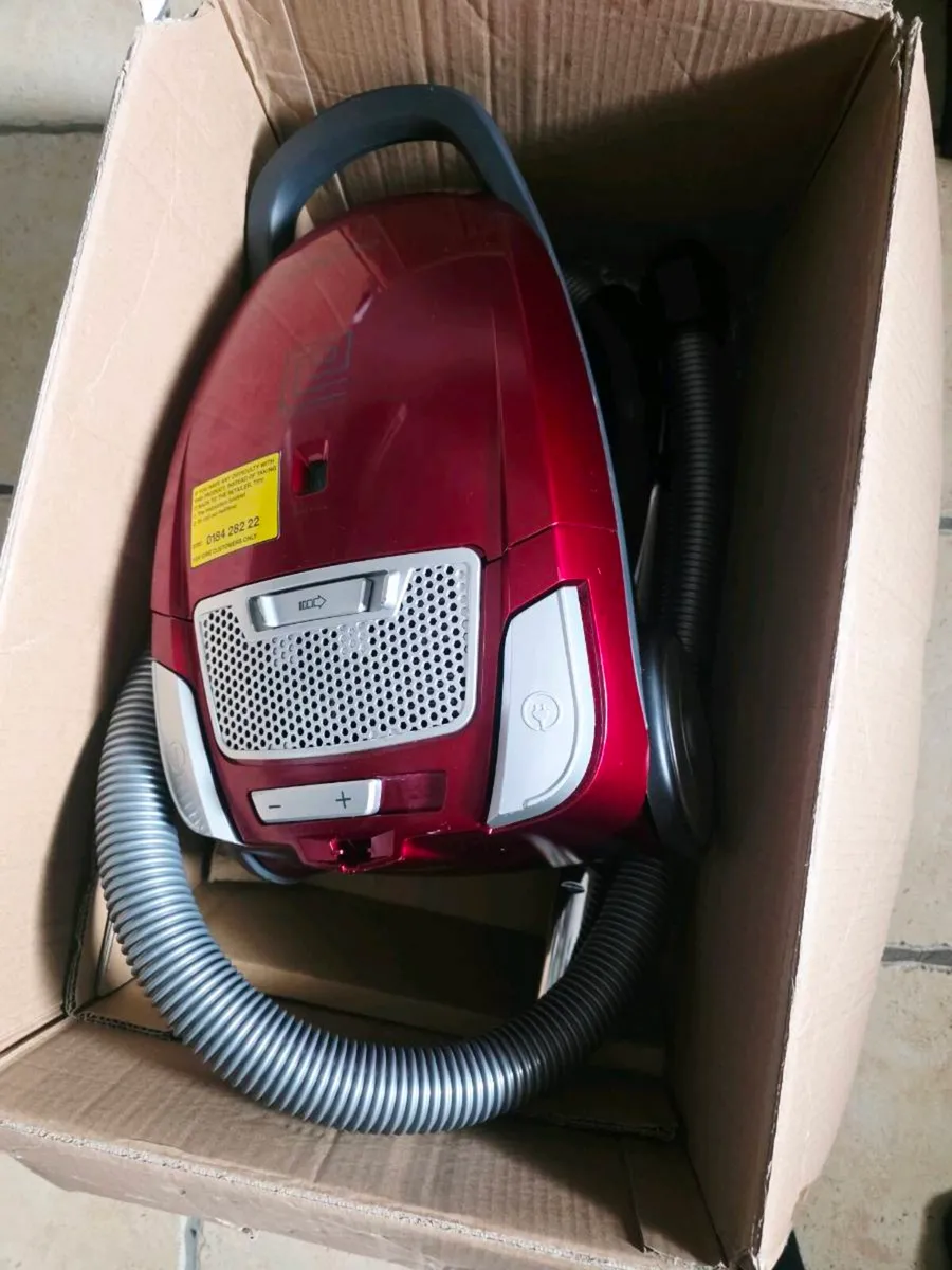 vacuum cleaner - Image 4