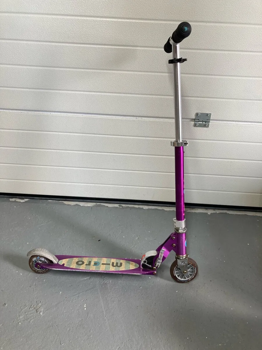 Micro Scooter - Image 1