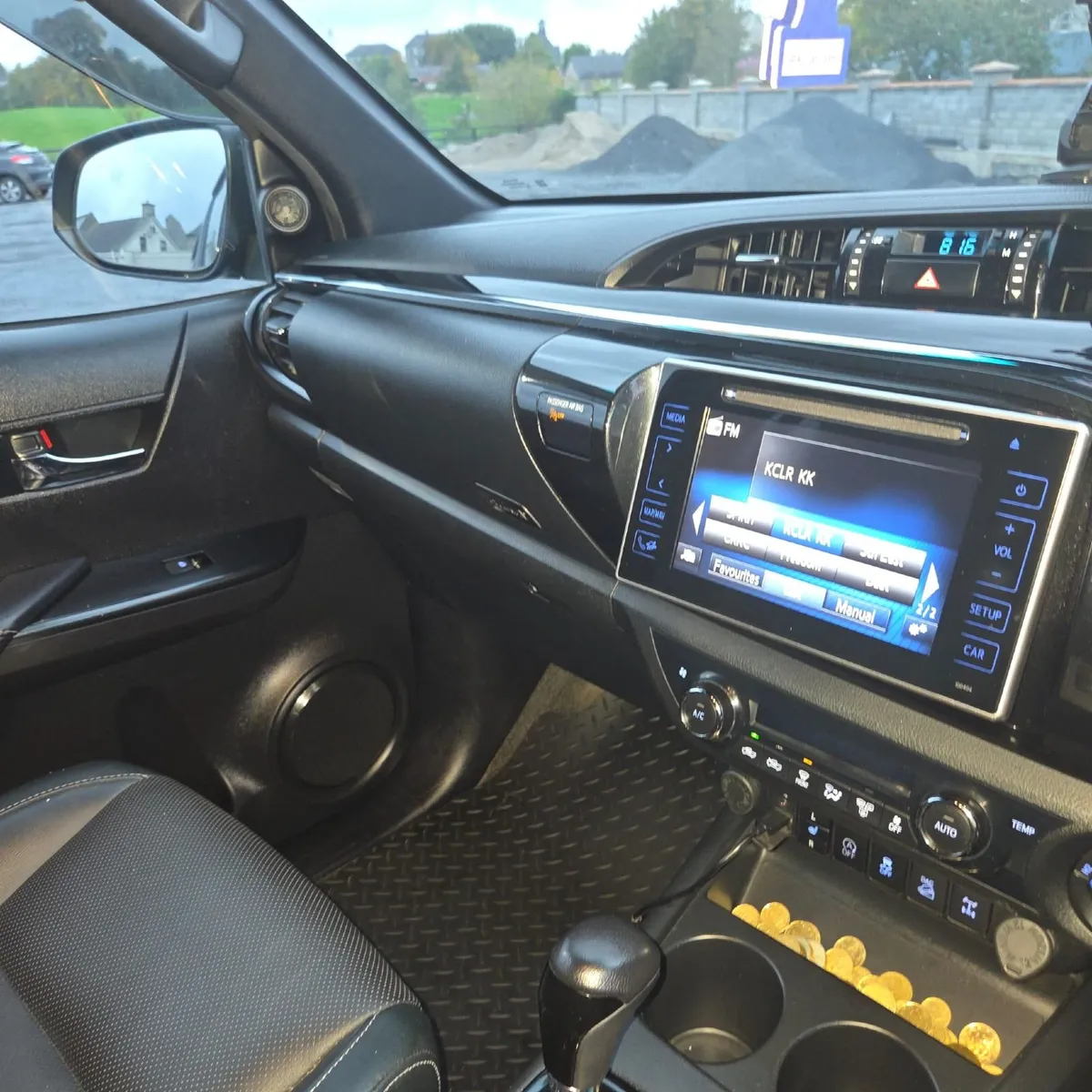 Toyota Hilux 2020 - Image 3