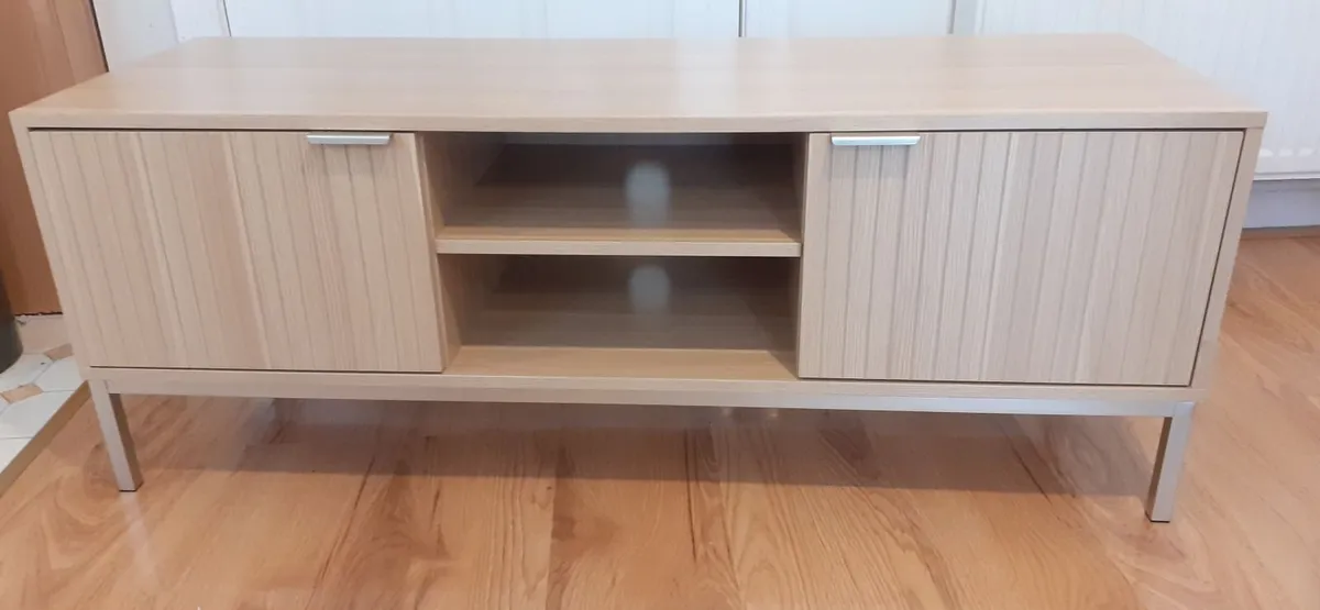 TV UNIT