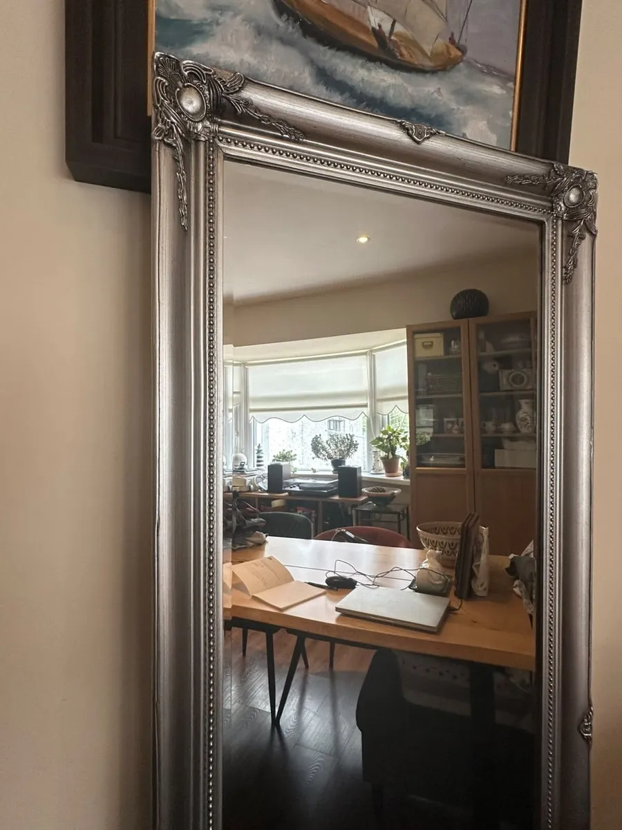 Beautiful Mirror - Image 1
