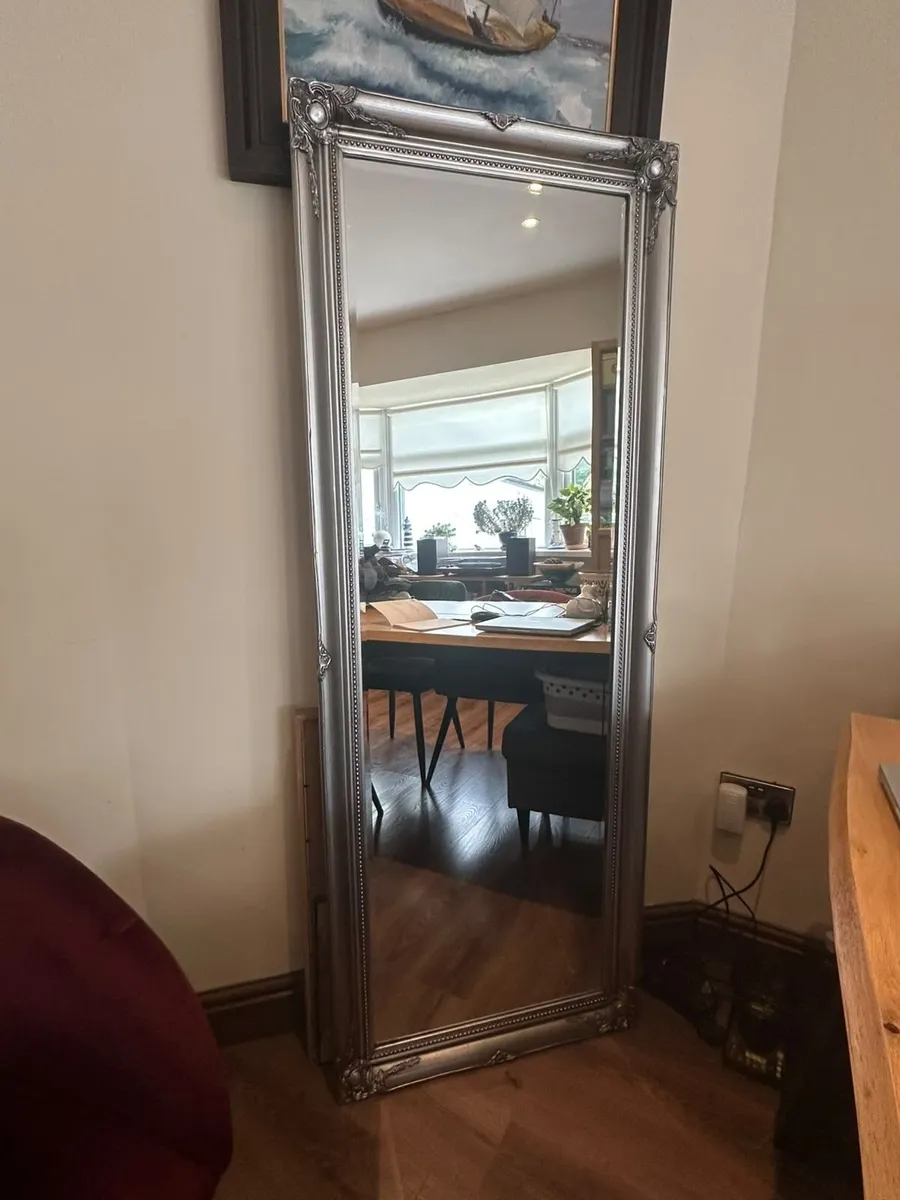 Beautiful Mirror - Image 2