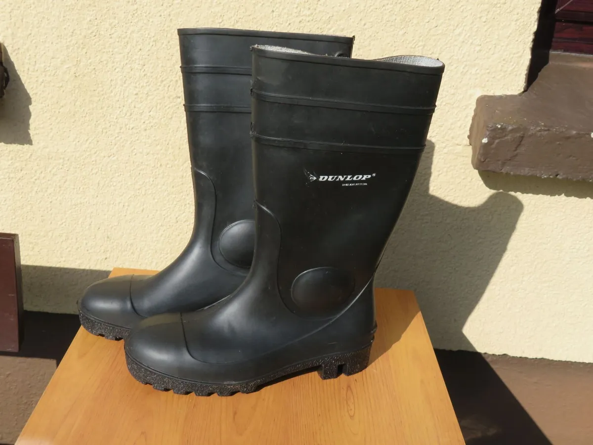 Dunlop Safety Wellingtons as New