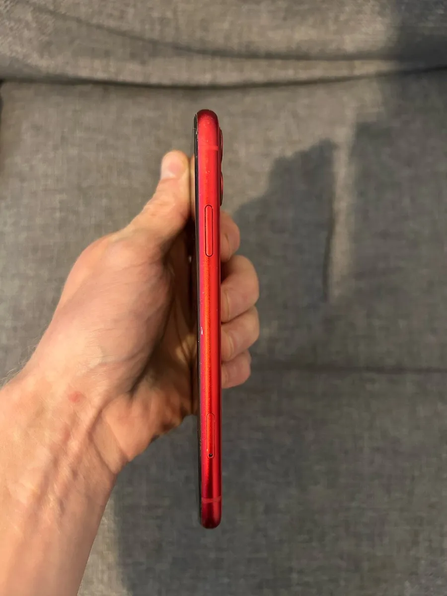 iPhone 11 red 128gb unlocked, 100% battery - Image 3