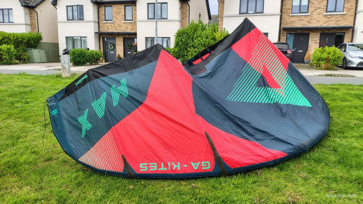 Kitesurfing 10m² GA MAX kite 2025 - Image 3