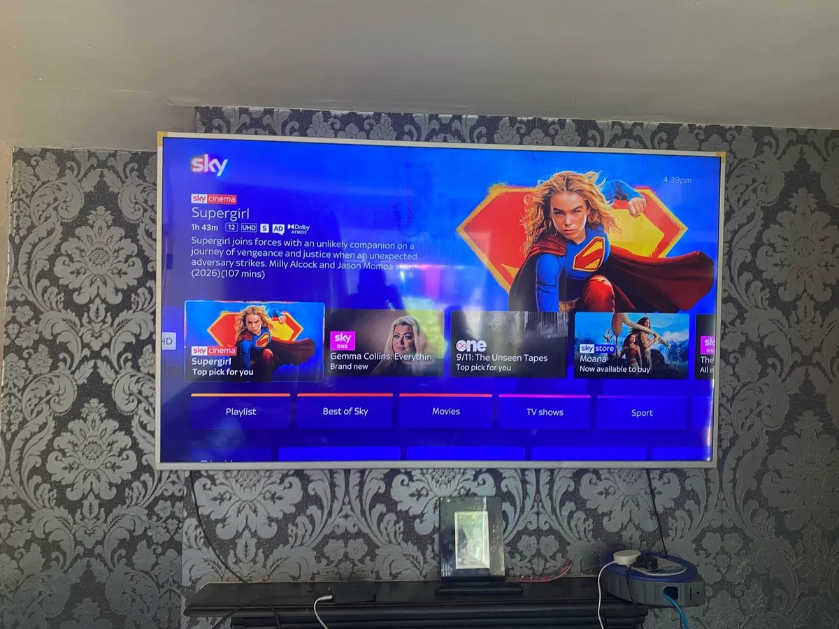 Philips 65-inch 7800 Series 4K UHD LED Smart TV. - Image 2