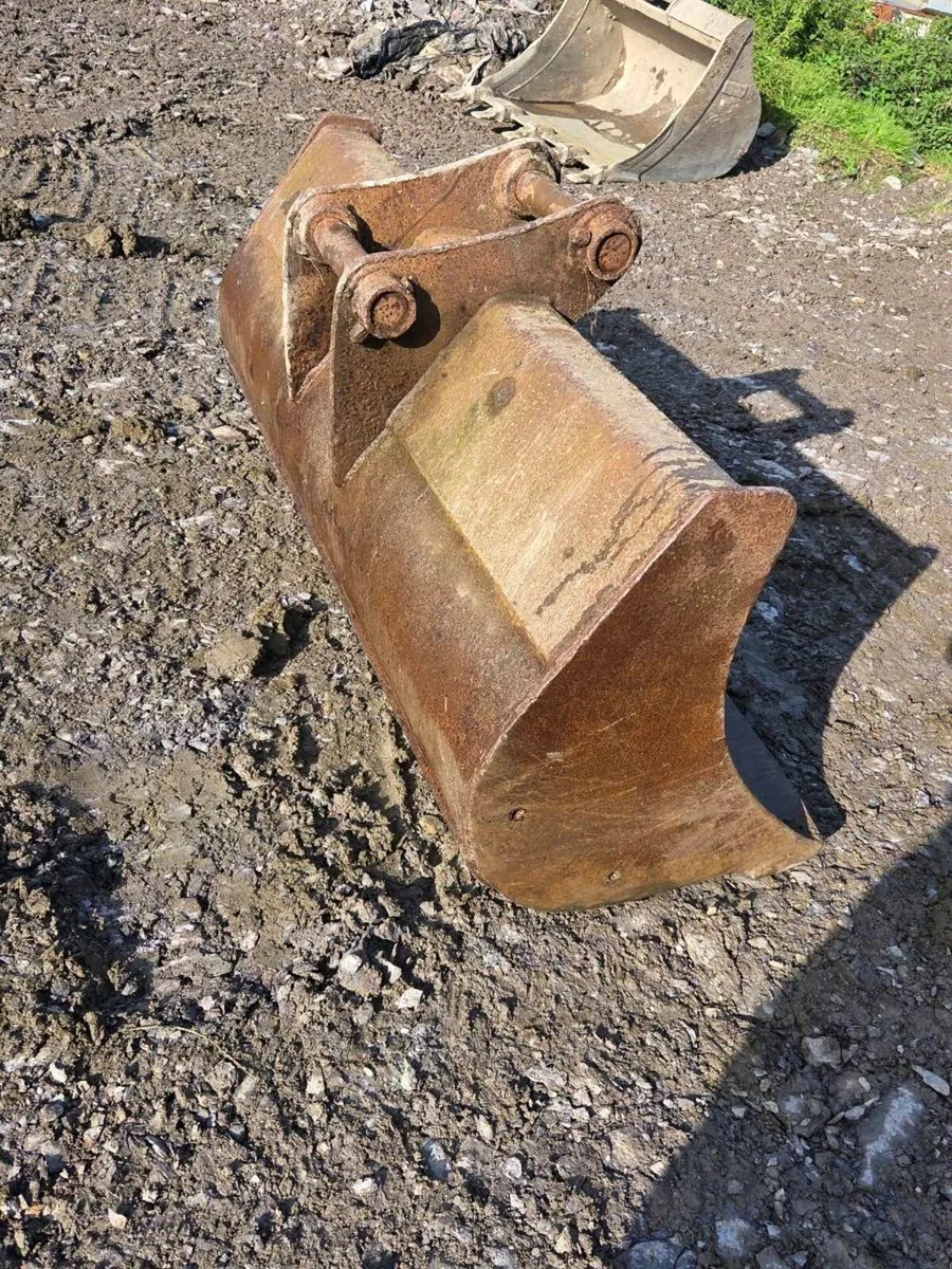 Grading bucket - Image 3