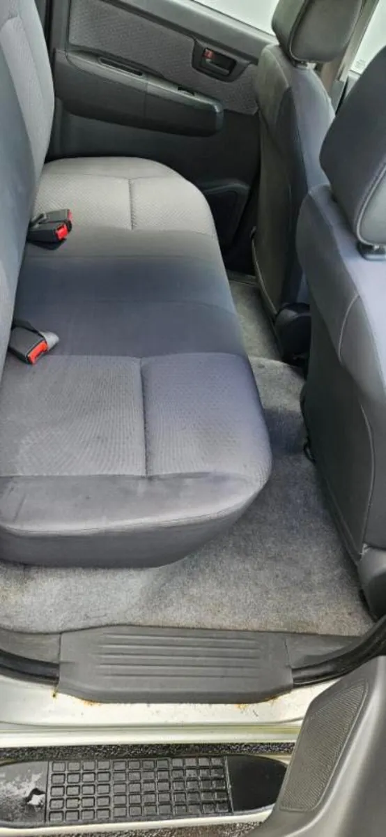 131 Hilux - Image 4