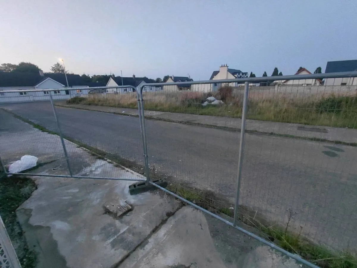 Temporary Fence - Image 1